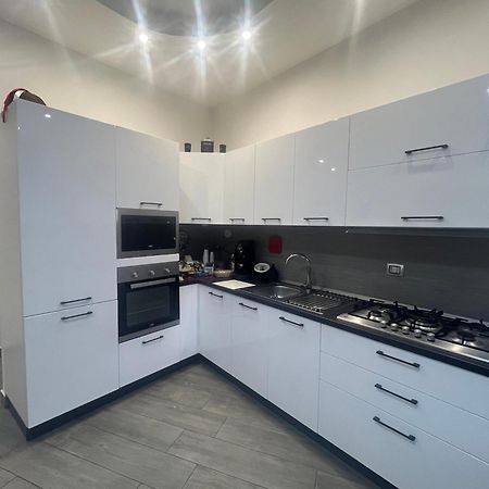 Holiday Home Un Posto Solare Neapel Exterior foto